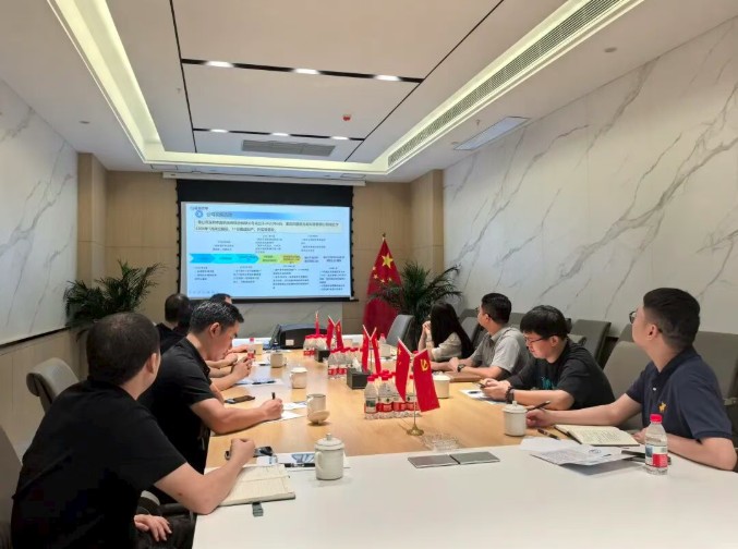 走进晶帆光电 共探产业链协同发展1.jpg